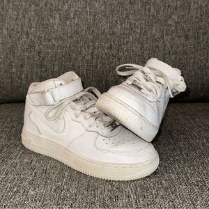 Nike Air Force One Mid LE, Size 4.5Y, All White